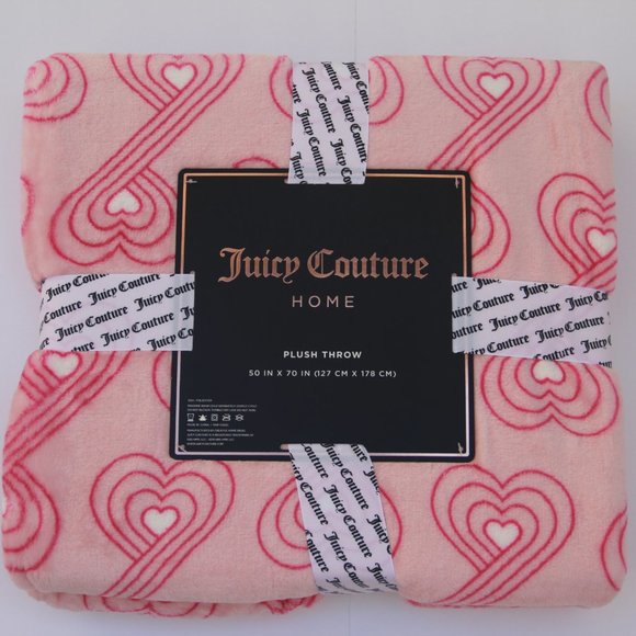 Juicy Couture Other - juciy new design love premium blanket
